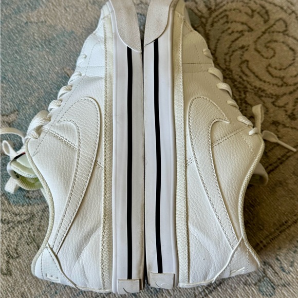 Nike White Athletic Shoes - Picture 5 of 7